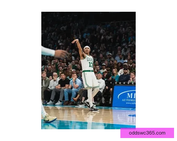 凯尔特人正式与小罗恩哈珀签订两年新合同，期待新赛季表现